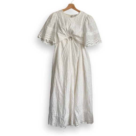 Petal and Pup Merletto Dress Eyelet Lace Maxi Dress - Picture 5 of 16